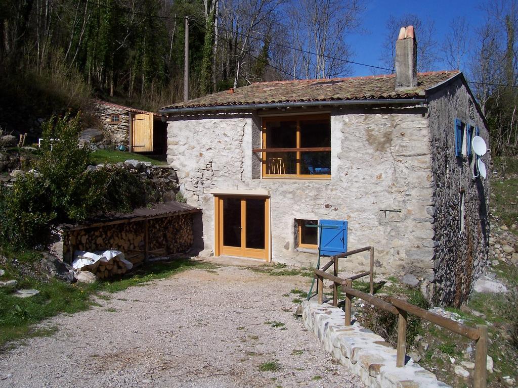 Gites Le Paradoxe Des Pyrenees Montferrier Pokoj fotografie